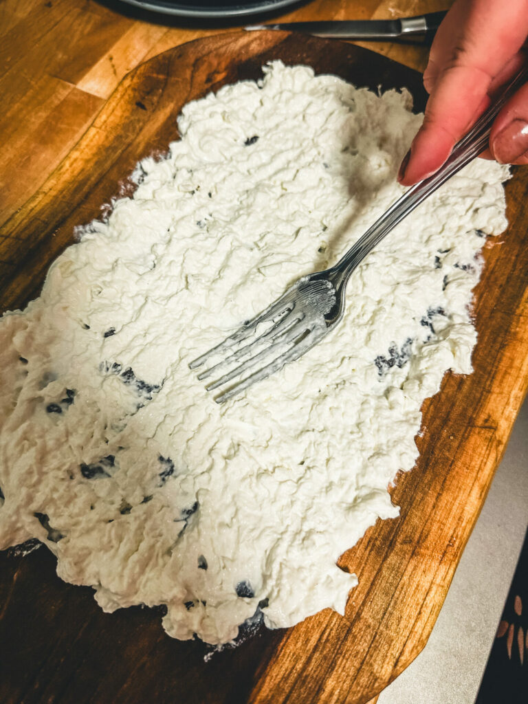Burrata verteilen